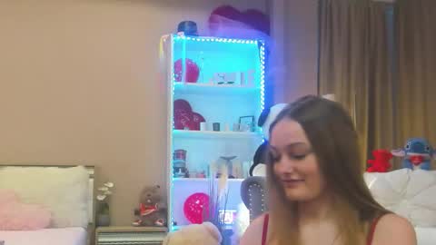 Snapshot of ari3el chatting on March 21, 2026, 4:32 pm Ariel online show from March 21, 2026, 4:32 pm