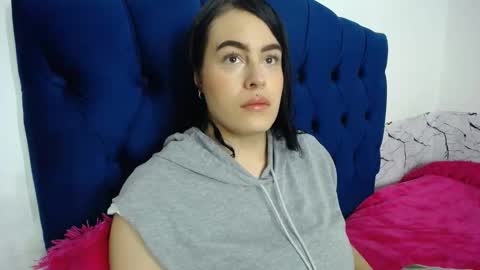 ARIANNA  online show from May 18, 2026, 3:24 am
