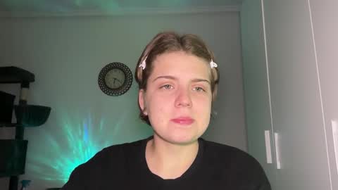 ari_crystal online show from March 14, 2026, 4:23 pm