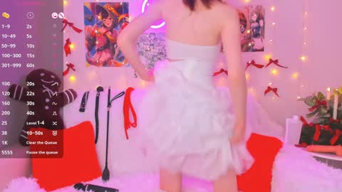 Snapshot of ari_lavellan chatting on December 20, 2024, 1:36 am ari online show from December 20, 2024, 1:36 am
