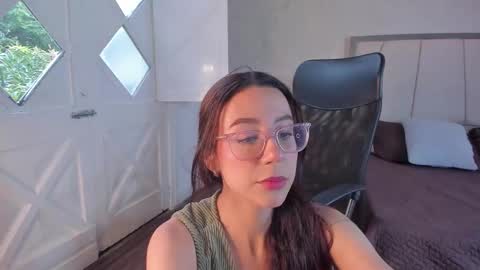 Ari Wilde online show from March 6, 2026, 12:56 pm