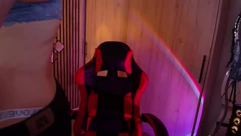 aria__gold online show from February 27, 2026, 9:26 pm