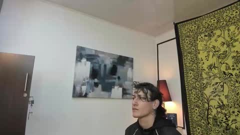 Snapshot of aria_and_orien chatting on October 15, 2025, 10:59 am aria y orien online show from October 15, 2025, 10:59 am