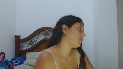 Snapshot of aria_arthur chatting on September 17, 2025, 8:54 pm aria_arthur online show from September 17, 2025, 8:54 pm