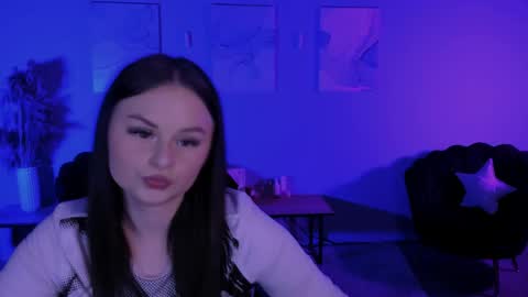 aria_blaze_ online show from April 25, 2026, 1:41 pm