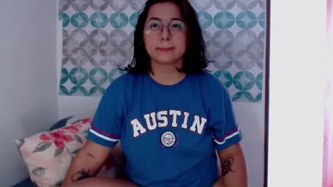 Snapshot of aria_bronw chatting on September 14, 2025, 2:05 pm AriaBronw online show from September 14, 2025, 2:05 pm