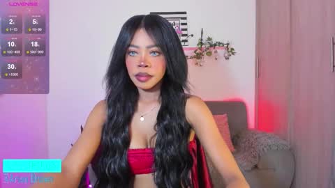 Snapshot of aria_brown_19 chatting on November 30, 2025, 11:53 pm ARIA online show from November 30, 2025, 11:53 pm