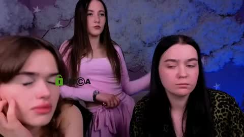 Aria online show from May 6, 2026, 7:19 pm