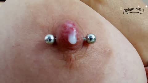 Snapshot of aria_li chatting on January 15, 2025, 3:07 pm aria online show from January 15, 2025, 3:07 pm