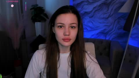 aria_mila online show from April 12, 2026, 3:11 am