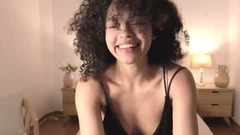 ariaa_23 online show from February 16, 2026, 12:23 pm