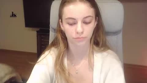 Snapshot of ariacreazy chatting on October 16, 2025, 8:21 pm AriaCreazy online show from October 16, 2025, 8:21 pm