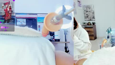 ariadna5_ online show from April 17, 2026, 9:12 am