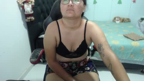 ...Ariana... online show from December 19, 2024, 8:34 pm