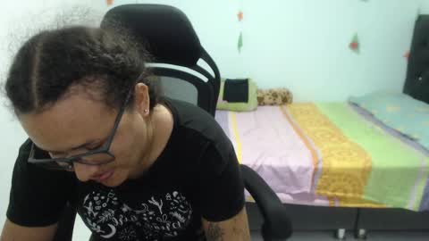 ...Ariana... online show from January 17, 2025, 4:15 pm