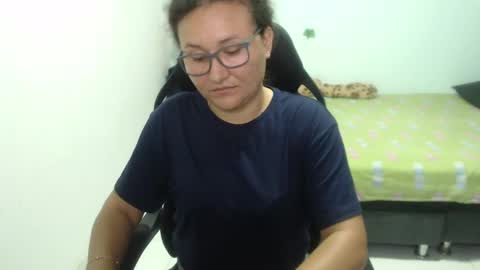 ...Ariana... online show from February 7, 2025, 6:02 pm