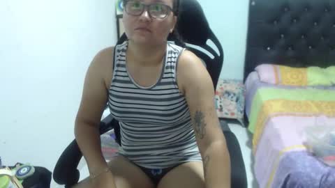 ...Ariana... online show from October 28, 2025, 6:21 pm