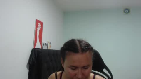 Snapshot of ariadna_6 chatting on May 25, 2026, 6:25 pm ...Ariana... online show from May 25, 2026, 6:25 pm