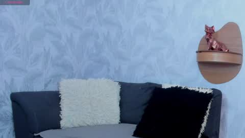 ariadnaa_brown1 online show from June 28, 2026, 4:02 pm