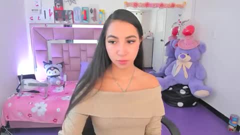 ariadnacappelletty online show from February 10, 2026, 3:49 pm