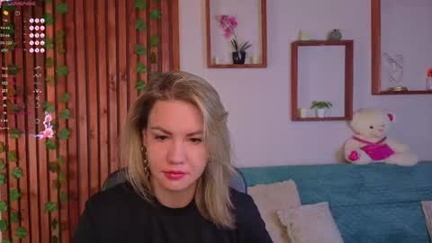 ariaeven online show from July 17, 2026, 3:02 am