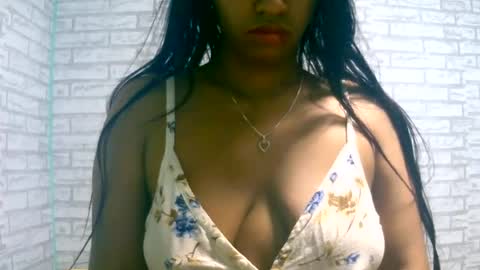 ariah13 online show from July 9, 2026, 1:53 am