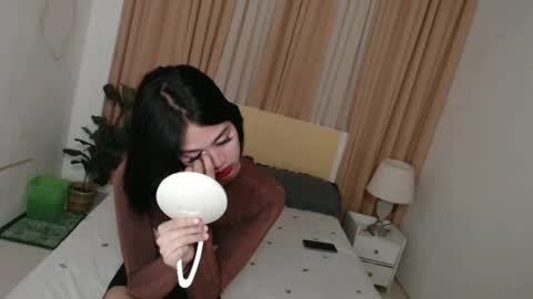 Snapshot of ariahooper chatting on February 9, 2025, 1:03 pm Christine JorgensenChristmas wish breasts implants online show from February 9, 2025, 1:03 pm