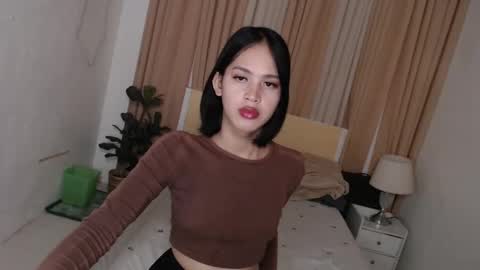 Snapshot of ariahooper chatting on March 11, 2025, 7:15 am Christine JorgensenChristmas wish breasts implants online show from March 11, 2025, 7:15 am