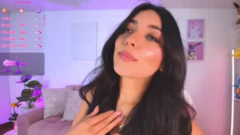 Snapshot of ariana_bae_ chatting on November 27, 2025, 9:06 pm online show from November 27, 2025, 9:06 pm