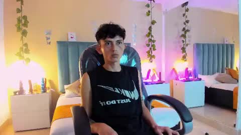 ariana_cri_x online show from June 24, 2026, 12:37 pm