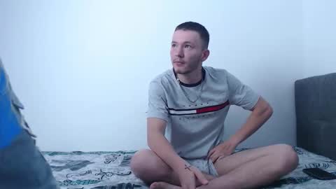 ariana_esteban07 online show from February 9, 2026, 4:49 am