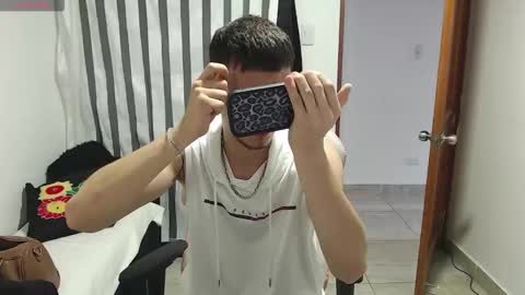 ariana_esteban07 online show from March 16, 2026, 11:47 am