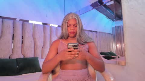 Snapshot of ariana_grande233 chatting on June 4, 2026, 11:49 am ariana_grande233 online show from June 4, 2026, 11:49 am