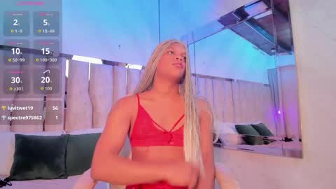 Snapshot of ariana_grande233 chatting on June 5, 2026, 11:38 am ariana_grande233 online show from June 5, 2026, 11:38 am