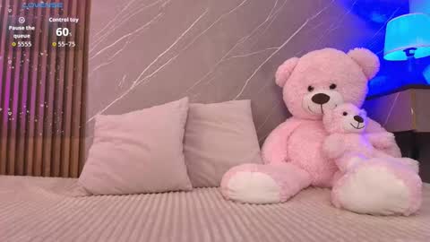 Ariana online show from February 12, 2026, 12:22 pm