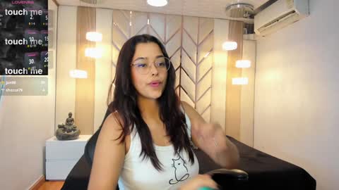 Snapshot of ariana_pierce chatting on January 31, 2025, 8:11 am Ariana online show from January 31, 2025, 8:11 am