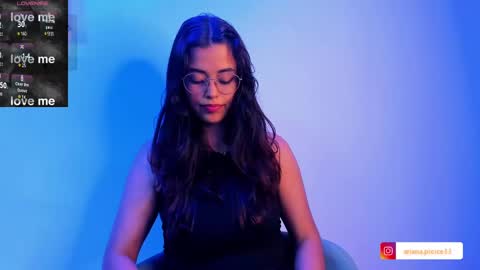Snapshot of ariana_pierce chatting on March 4, 2025, 5:00 am Ariana online show from March 4, 2025, 5:00 am