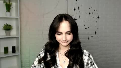 Snapshot of ariana_ross7 chatting on May 6, 2026, 7:19 pm ariana_ross7 online show from May 6, 2026, 7:19 pm