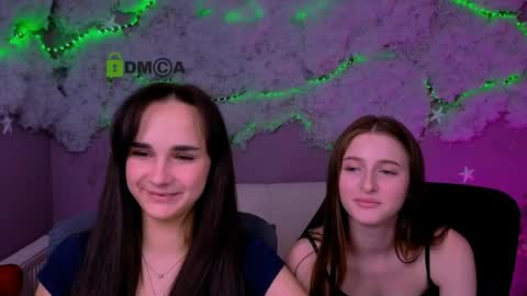 Snapshot of ariana_ross7 chatting on May 11, 2026, 4:04 pm ariana_ross7 online show from May 11, 2026, 4:04 pm