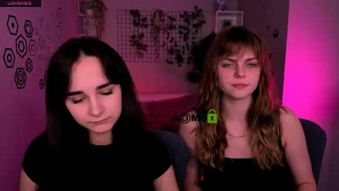 Snapshot of ariana_ross7 chatting on June 6, 2026, 7:29 pm ariana_ross7 online show from June 6, 2026, 7:29 pm