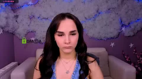 ariana_ross7 online show from June 19, 2026, 9:35 am