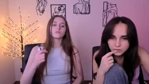 ariana_ross7 online show from July 12, 2026, 2:52 pm
