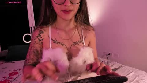 Ari online show from February 16, 2025, 3:15 am