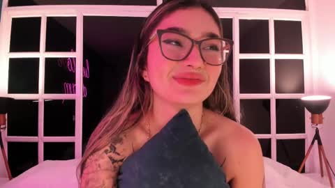 Ari online show from March 7, 2025, 9:29 am