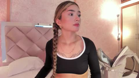 Ari online show from October 18, 2025, 12:13 am