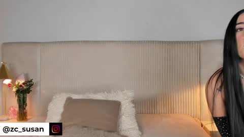 Snapshot of ariana_zc_ chatting on May 18, 2026, 8:14 pm Susan online show from May 18, 2026, 8:14 pm