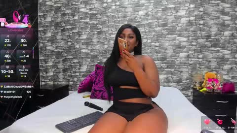 Snapshot of arianaablack chatting on February 22, 2025, 3:25 pm Ariana online show from February 22, 2025, 3:25 pm