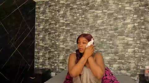 Snapshot of arianaablack chatting on September 27, 2025, 12:21 pm Ariana online show from September 27, 2025, 12:21 pm