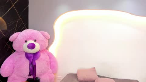 Ariana online show from July 15, 2026, 12:32 pm