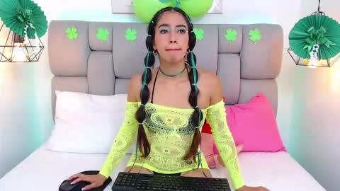 arianabrittany online show from March 17, 2026, 11:35 am